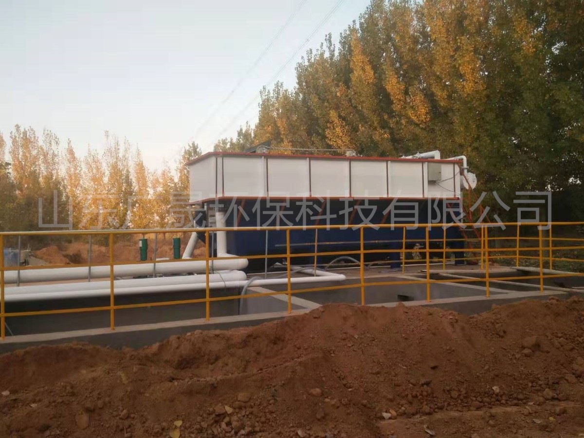 藍白色氣浮機現(xiàn)場  (9).jpg