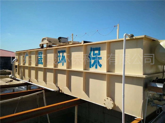 米色氣浮機(jī)現(xiàn)場 (3).jpg